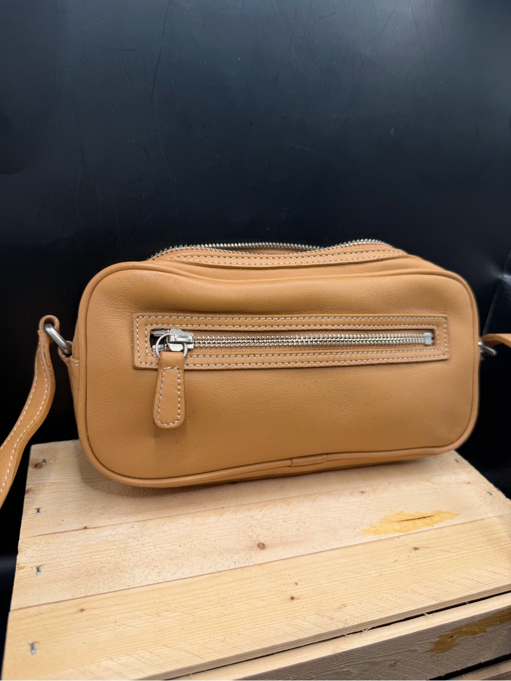 Vintage Coach M2P-9589 Tan Glove Tanned Leather Crossbody Shoulder Bag USA Era - Picture 6 of 9
